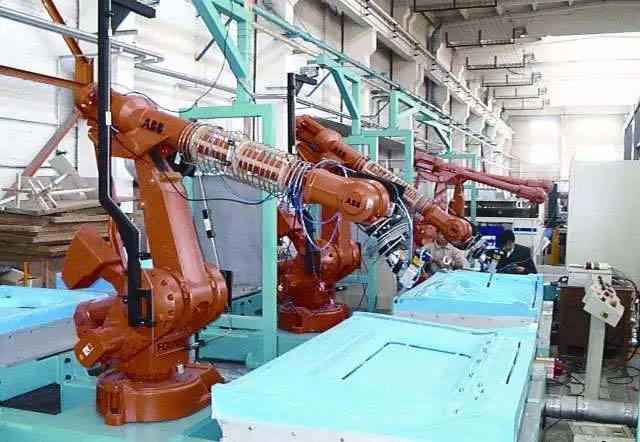 還在&ldquo;佛系&rdquo;手工噴涂？&ldquo;仙系&rdquo;手把手示教機(jī)器人已經(jīng)駕臨！-3