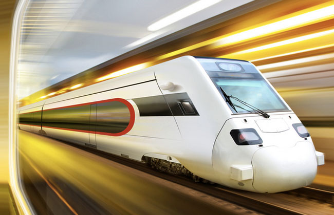 碳纖維新材料的運(yùn)用不僅推動(dòng)高速列車行駛的低碳化，也將帶來車用材料的綠色生產(chǎn)，引領(lǐng)軌道交通工業(yè)的變革。